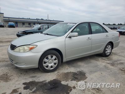 2004 TOYOTA CAMRY LE 4T1BE32K24U816888 - główne zdjęcie licytacji z USA - miniatura