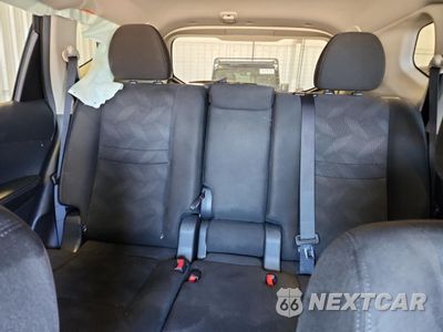 Zdjęcie 10 z 14 samochodu: 2015 NISSAN ROGUE S VIN:KNMAT2MV1FP530832 - miniatura