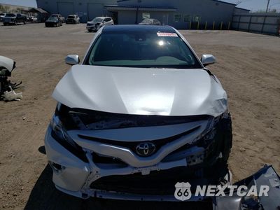Piąte zdjęcie samochodu w środku: 2020 TOYOTA CAMRY XSE VIN:4T1K61AK4LU952330 - miniatura