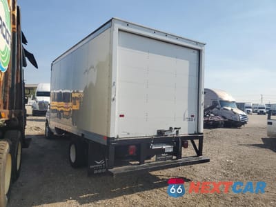Drugie zdjęcie samochodu z przodu: 2023 FORD ECONOLINE E450 SUPER DUTY CUTAWAY VAN VIN:1FDXE4FN8PDD04640 - miniatura