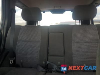 Zdjęcie 10 z 13 samochodu: 2003 NISS PATHFINDER LE VIN:JN8DR09Y33W834494 - miniatura