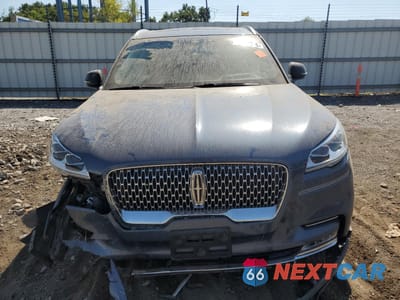 Piąte zdjęcie samochodu w środku: 2020 LINCOLN AVIATOR RESERVE VIN:5LM5J7XC7LGL30704 - miniatura