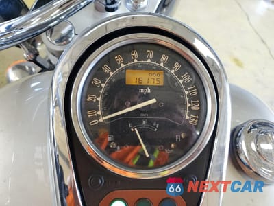 Zdjęcie 7 z 10 samochodu: 2012 KAWASAKI VN900 D VIN:JKAVN2D12CA045505 - miniatura