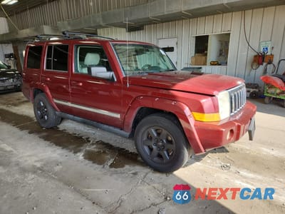 Czwarte zdjęcie samochodu z boku: 2007 JEEP COMMANDER LIMITED VIN:1J8HG58237C547301 - miniatura