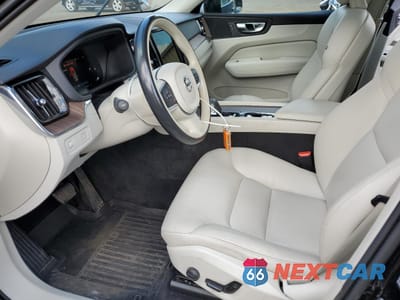 Zdjęcie 7 z 15 samochodu: 2022 VOLVO XC60 B5 MOMENTUM VIN:YV4L12RK6N1982271 - miniatura