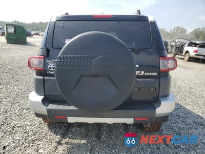 Zdjęcie 6 z 15 samochodu: 2014 TOYOTA FJ CRUISER VIN:JTEZU4BF9EK013552 - miniatura