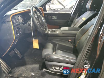Zdjęcie 7 z 13 samochodu: 2022 ROLLS-ROYCE CULLINAN BLACK BADGE VIN:SLATV8C00NU209870 - miniatura