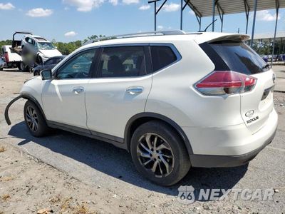 Drugie zdjęcie samochodu z przodu: 2015 NISSAN ROGUE S VIN:5N1AT2MT2FC779397 - miniatura