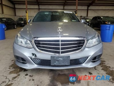 Piąte zdjęcie samochodu w środku: 2014 MERCEDES-BENZ E 350 4MATIC VIN:WDDHF8JB2EB045927 - miniatura