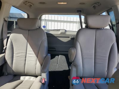 Zdjęcie 10 z 15 samochodu: 2008 KIA SEDONA EX VIN:KNDMB233586264885 - miniatura