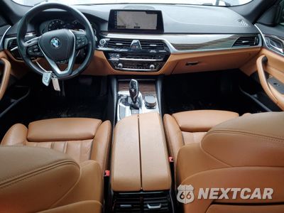 Zdjęcie 8 z 15 samochodu: 2019 BMW 530 XI VIN:WBAJA7C59KWW07724 - miniatura