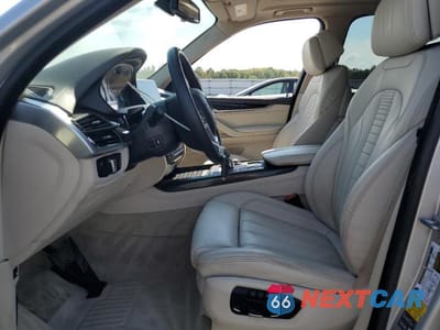 Zdjęcie 7 z 13 samochodu: 2016 BMW X5 XDR40E VIN:5UXKT0C54G0F74748 - miniatura