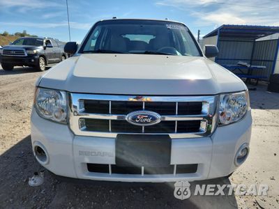 Piąte zdjęcie samochodu w środku: 2012 FORD ESCAPE XLT VIN:1FMCU9DG9CKC07813 - miniatura