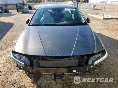 Piąte zdjęcie samochodu w środku: 2025 HYUNDAI ELANTRA LIMITED VIN:KMHLP4DG2SU003173 - miniatura