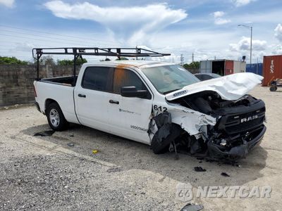 Czwarte zdjęcie samochodu z boku: 2023 RAM 1500 TRADESMAN VIN:1C6SRFNT3PN574777 - miniatura
