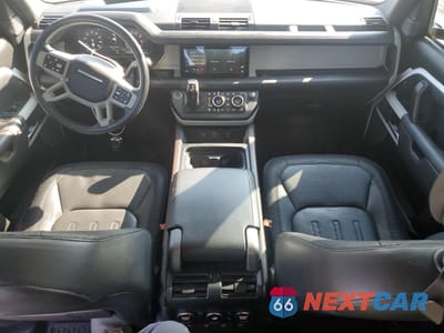 Zdjęcie 8 z 16 samochodu: 2021 LAND ROVER DEFENDER 110 X-DYNAMIC HSE VIN:SALE37RU5M2039763 - miniatura
