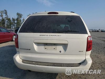 Zdjęcie 6 z 13 samochodu: 2005 DODGE GRAND CARAVAN SXT VIN:2D4GP44L55R449227 - miniatura