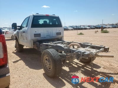 Drugie zdjęcie samochodu z przodu: 2023 FORD F350 SUPER DUTY VIN:1FTRF3BA2PEE21860 - miniatura
