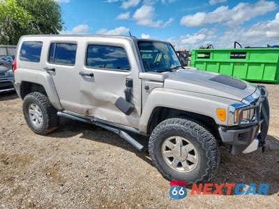 Czwarte zdjęcie samochodu z boku: 2008 HUMMER H3 VIN:5GTEN13E288131215 - miniatura