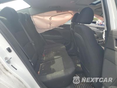 Zdjęcie 10 z 13 samochodu: 2020 HYUNDAI ELANTRA SEL VIN:5NPD84LF4LH492850 - miniatura