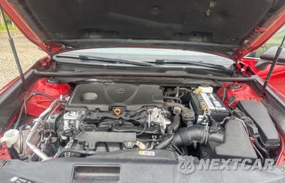 Zdjęcie 7 z 11 samochodu: 2020 TOYOTA CAMRY SE VIN:4T1G11AK9LU337101 - miniatura
