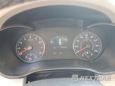 Zdjęcie 9 z 12 samochodu: 2016 KIA OPTIMA EX VIN:5XXGU4L31GG086668 - miniatura