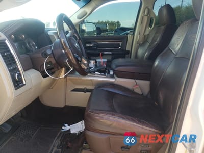 Zdjęcie 7 z 13 samochodu: 2013 RAM 3500 LONGHORN VIN:3C63R3FL4DG544676 - miniatura