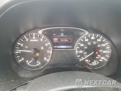 Zdjęcie 9 z 14 samochodu: 2017 NISSAN PATHFINDER S VIN:5N1DR2MN8HC911451 - miniatura