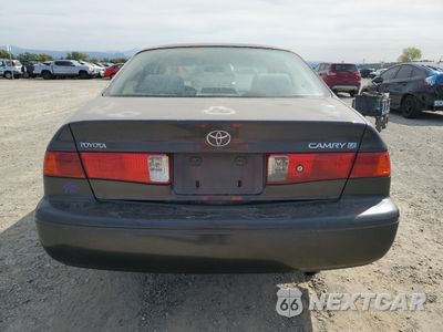 Zdjęcie 6 z 12 samochodu: 2000 TOYOTA CAMRY CE VIN:JT2BG22K8Y0403310 - miniatura