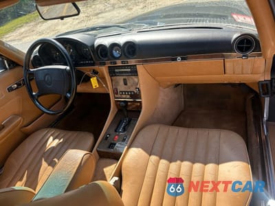 Zdjęcie 7 z 10 samochodu: 1987 MERCEDES-BENZ 560 SL VIN:WDBBA48D6HA072118 - miniatura