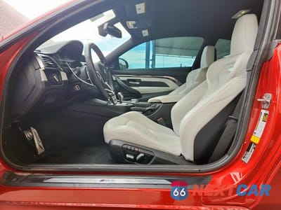Zdjęcie 7 z 12 samochodu: 2016 BMW M4 VIN:WBS3R9C50GK335667 - miniatura