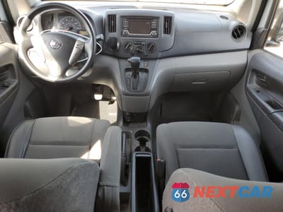 Zdjęcie 8 z 13 samochodu: 2019 NISSAN NV200 2.5S VIN:3N6CM0KN1KK711872 - miniatura