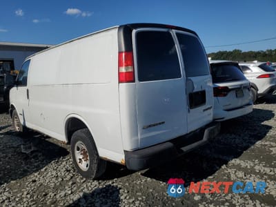 Drugie zdjęcie samochodu z przodu: 2003 CHEVROLET EXPRESS G2500 VIN:1GCGG25U631123883 - miniatura