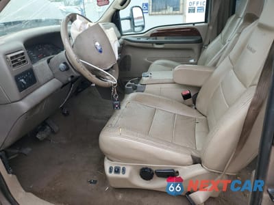 Zdjęcie 7 z 12 samochodu: 2002 FORD F 350 VIN:1FTSW31F12ED54403 - miniatura