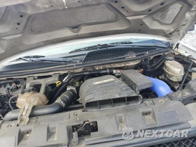 Zdjęcie 7 z 10 samochodu: 2006 CHEVROLET EXPRESS G3500 VIN:1GBJG312961164033 - miniatura