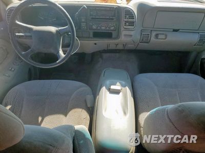 Zdjęcie 8 z 14 samochodu: 1999 CHEVROLET GMT-400 C1500 VIN:1GCEC19R7XR114135 - miniatura