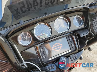Zdjęcie 7 z 10 samochodu: 2018 HARLEY-DAVIDSON FLHXS STREET GLIDE SPECIAL VIN:1HD1KRC14JB626713 - miniatura
