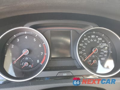 Zdjęcie 9 z 15 samochodu: 2019 VOLKSWAGEN GTI S VIN:3VW5T7AU9KM021546 - miniatura