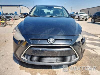 Piąte zdjęcie samochodu w środku: 2018 TOYOTA YARIS IA VIN:3MYDLBYV5JY310495 - miniatura