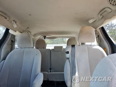 Zdjęcie 10 z 16 samochodu: 2014 TOYOTA SIENNA LE VIN:5TDKK3DC9ES513356 - miniatura