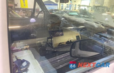 Piąte zdjęcie samochodu w środku: 1995 FORD F150 VIN:1FTEF15Y5SNA78093 - miniatura