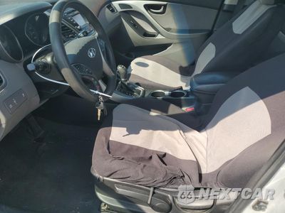 Zdjęcie 7 z 12 samochodu: 2015 HYUNDAI ELANTRA SE VIN:5NPDH4AE9FH593445 - miniatura