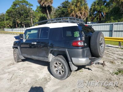 Drugie zdjęcie samochodu z przodu: 2014 TOYOTA FJ CRUISER VIN:JTEZU4BF6EK013735 - miniatura