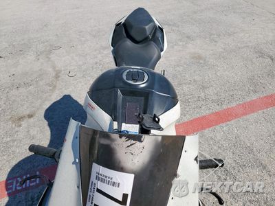 Piąte zdjęcie samochodu w środku: 2024 KAWASAKI ZX1002 M VIN:JKBZXVM17RA007298 - miniatura