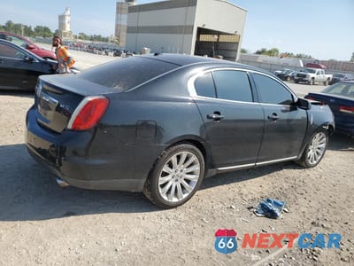 Trzecie zdjęcie samochodu z tyłu: 2009 LINCOLN MKS VIN:1LNHM93R69G618090 - miniatura