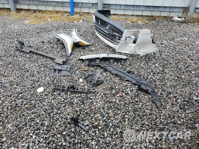 Zdjęcie 12 z 14 samochodu: 2019 TOYOTA HIGHLANDER LE VIN:5TDZARFH4KS060109 - miniatura