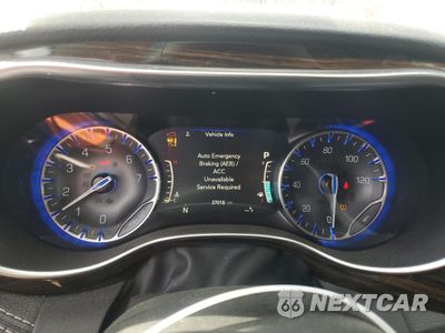 Zdjęcie 9 z 15 samochodu: 2022 CHRYSLER PACIFICA LIMITED VIN:2C4RC1GGXNR194735 - miniatura