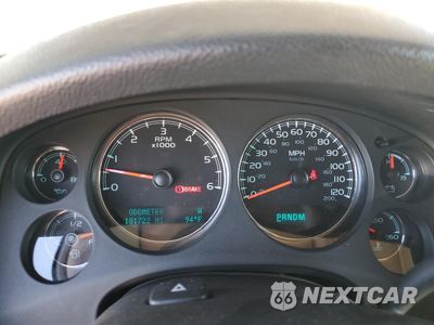 Zdjęcie 9 z 13 samochodu: 2014 GMC YUKON XL DENALI VIN:1GKS2MEF5ER137482 - miniatura