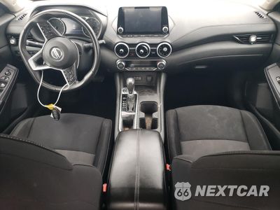 Zdjęcie 8 z 14 samochodu: 2021 NISSAN SENTRA SV VIN:3N1AB8CV2MY268051 - miniatura
