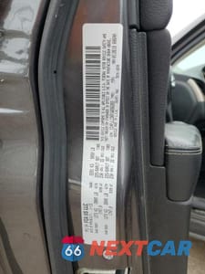 Zdjęcie 14 z 14 samochodu: 2015 JEEP CHEROKEE LATITUDE VIN:1C4PJLCB6FW656283 - miniatura